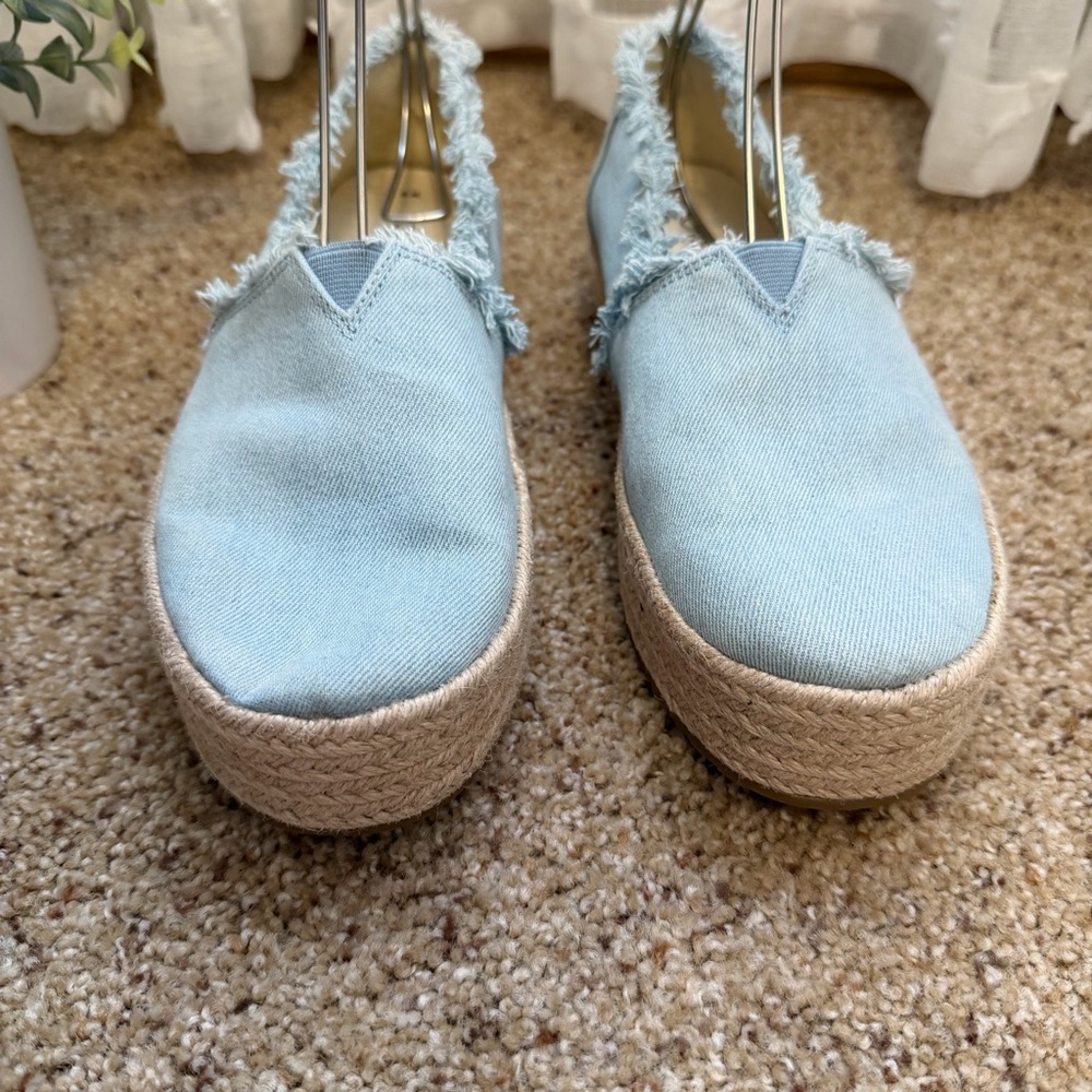 Toms Valencia Light Blue Boho Espadrille Slip-On Shoes - Picture 5 of 9